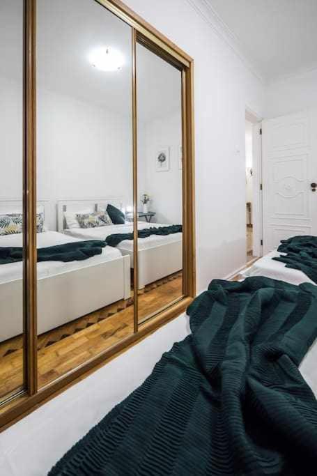 Apart Lisboa Confortavel 2 Quartos Com Terraco Одивелаш Экстерьер фото